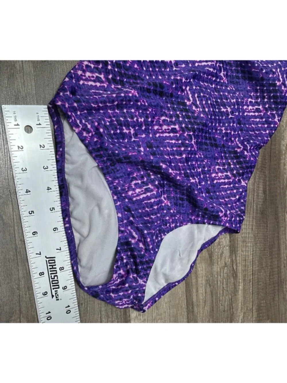 Speedo Ultraback Racerback One Piece Swimsuit Womens 12 Purple Athletic Training
